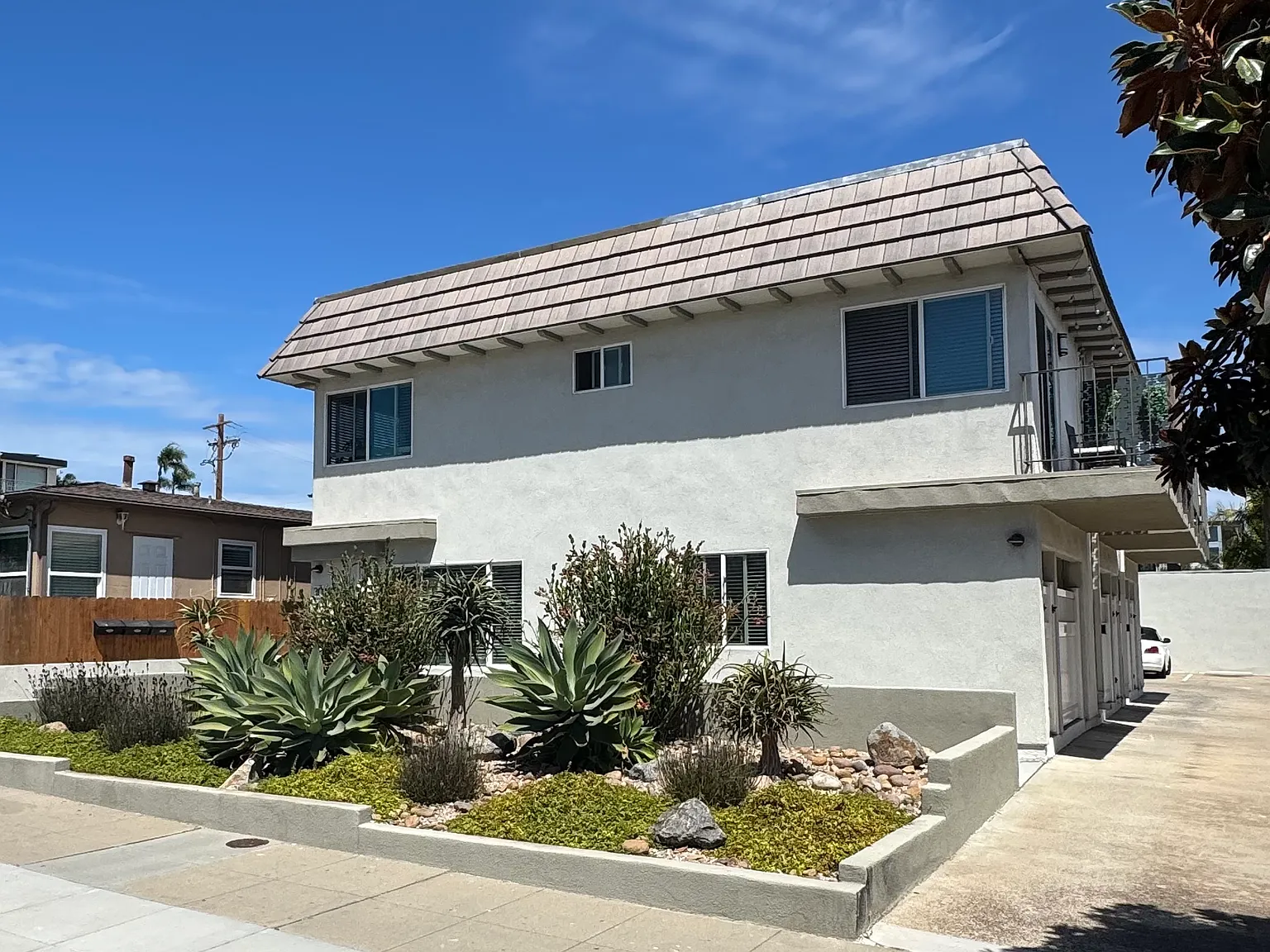 3040 Garrison St — Photo 2