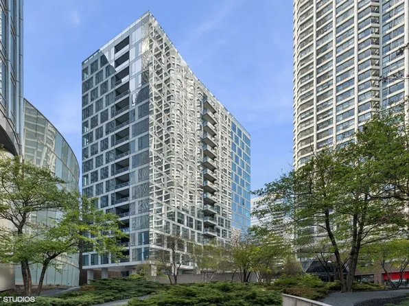 403 N Wabash St #15B, Chicago, IL 60611