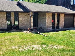 3 Rye Ct, Macomb, IL 61455
