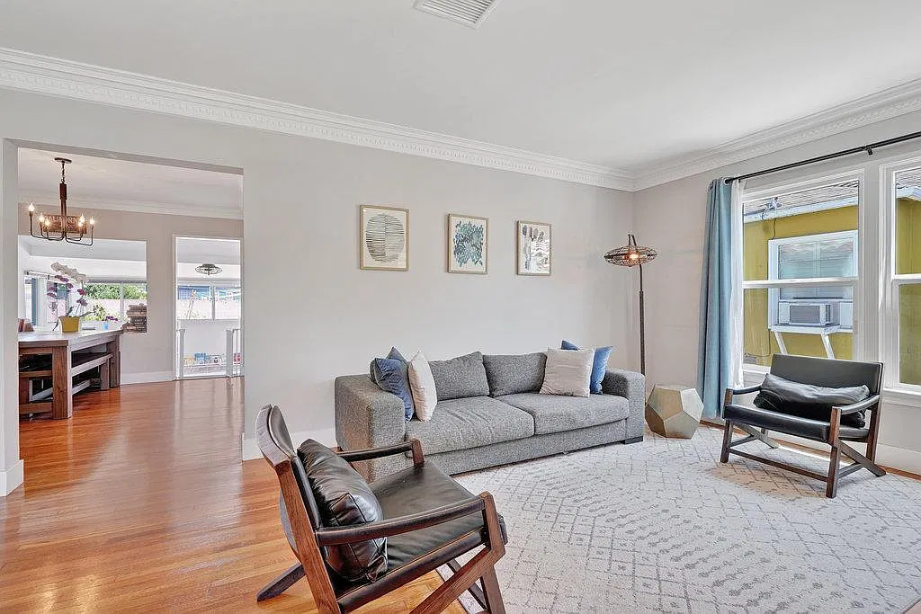 3876 Cherrywood Ave — Photo 4