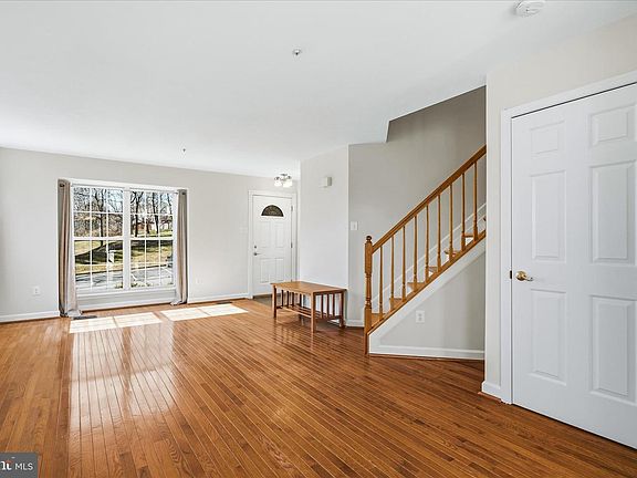 5th image of 6414 View Point Ct