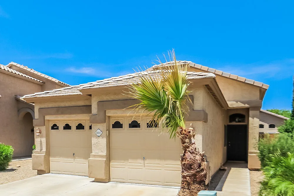 3 bed, 2.0 bath, 1311 sqft, $1,945 — Photo 1