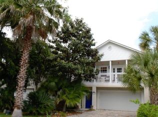 410 Maple St, Saint Simons Island, GA 31522