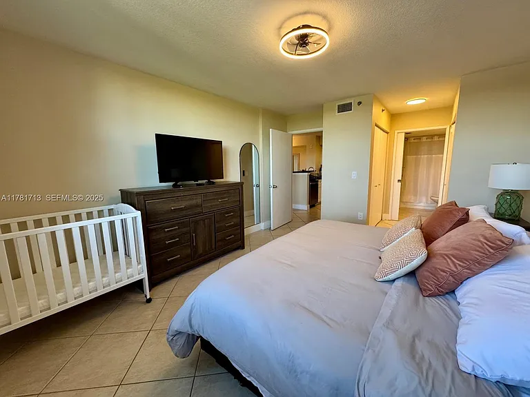 19501 E Country Club Dr #9503 — Photo 12