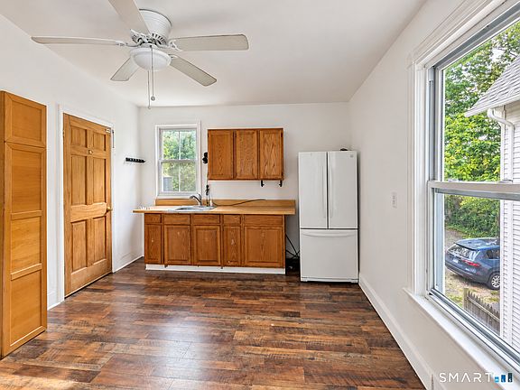 4th image of 341 Ellsworth Avenue