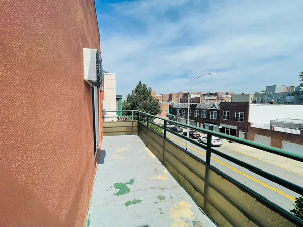 6902 Narrows Avenue 3C image 3 of 16