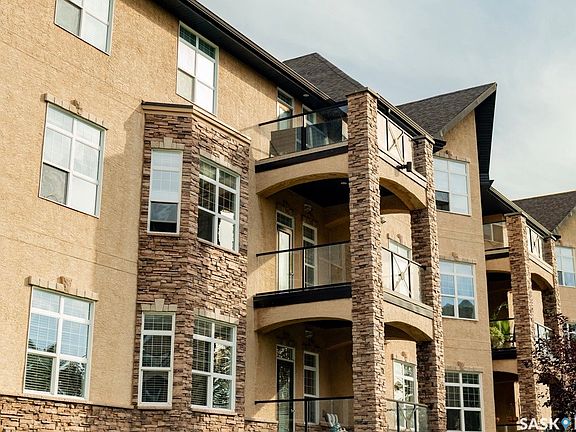 2nd image of 2150 HESELTINE Road #211