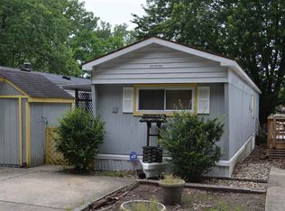 11106 N Landing Rd, Monticello, IN 47960