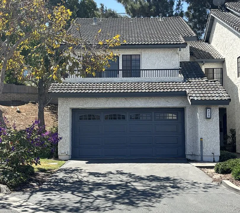 425 N Center Ct