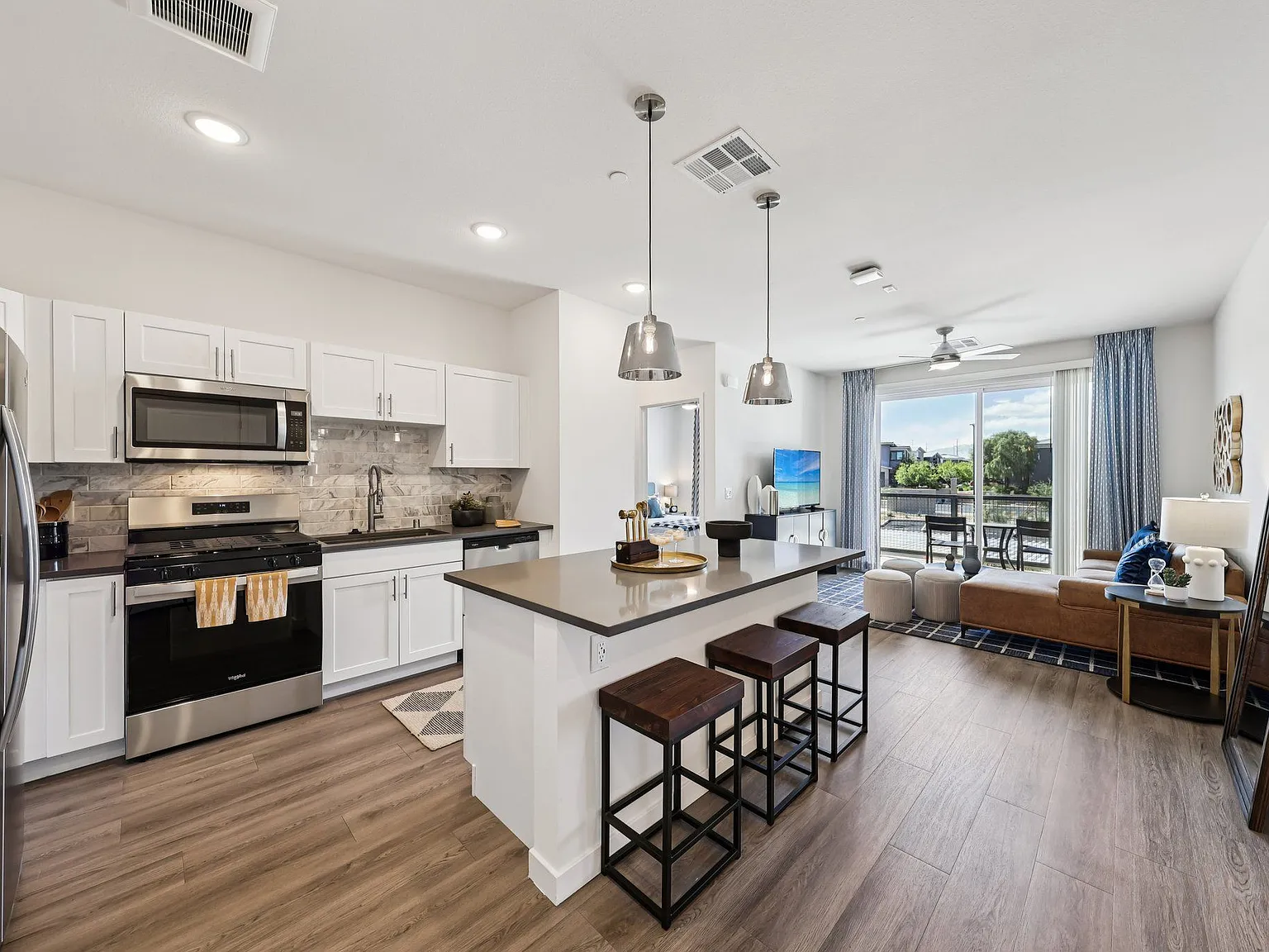 Fora Apartments — Photo 1