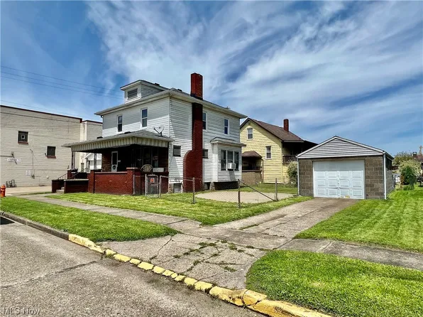 122 Market St, Tiltonsville, OH 43963