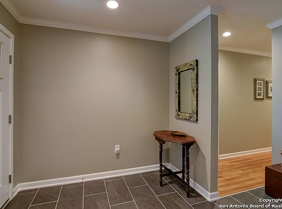 2nd image of 334 Northridge Dr