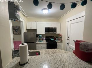 6 Craigie Cir, Cambridge, MA 02138