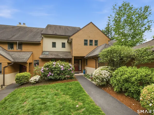 4 Biltmore Park #4, Bloomfield, CT 06002