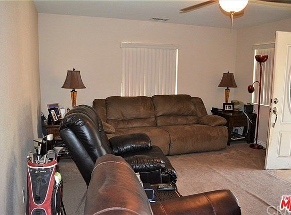 4th image of 17409 Marygold Ave