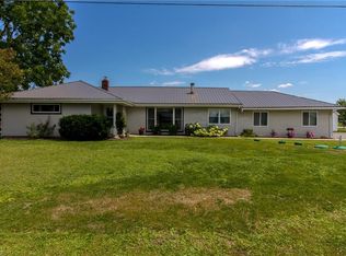 14561 Madison Rd, Middlefield, OH 44062