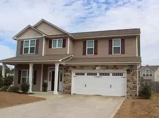 132 Yates Mill St, Raeford, NC 28376