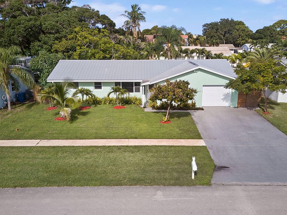 1st image of 502 Circle E