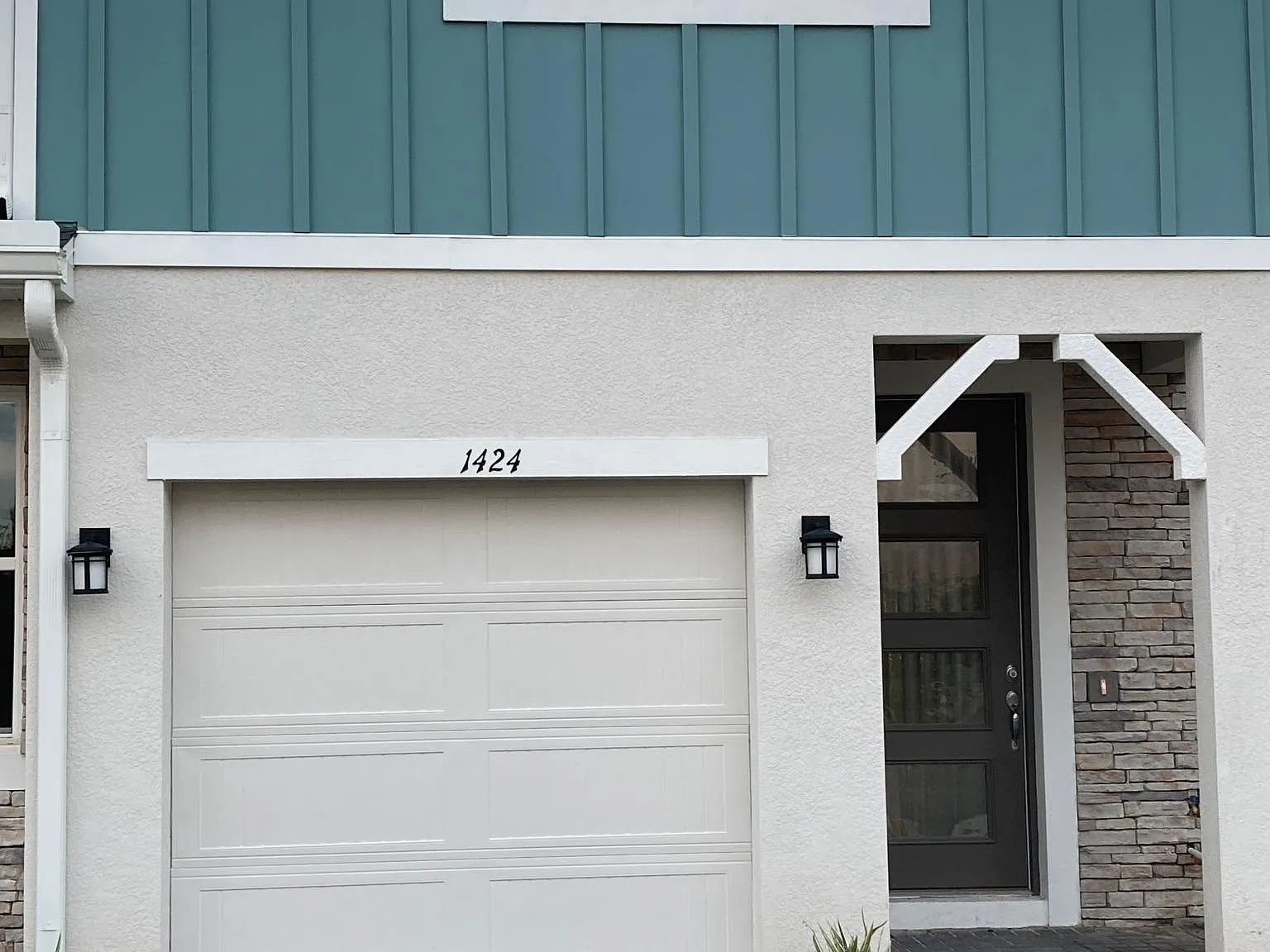 1424 Captiva Cv — Photo 3