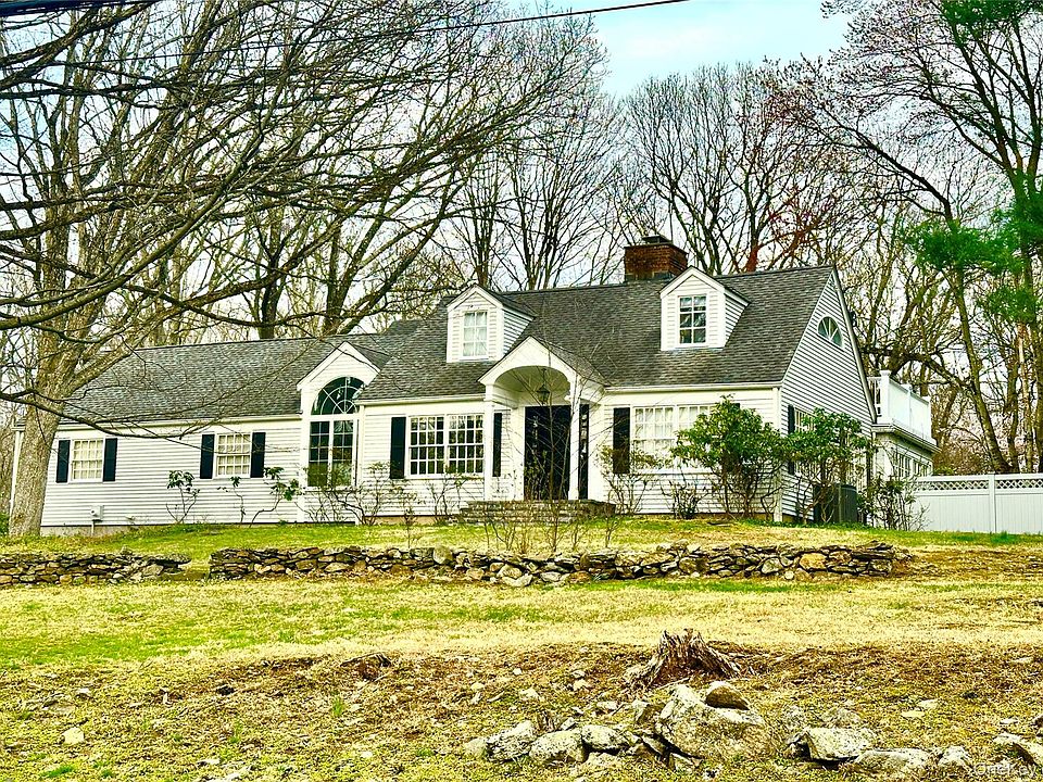 1st image of 137 Old Stone Hill Road