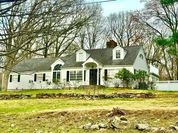 137 Old Stone Hill Road, Pound Ridge, NY 10576