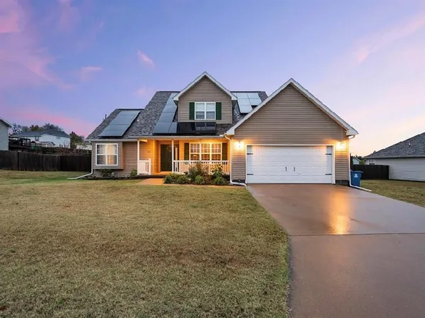 503 Angel Lea Dr, Carl Junction, MO 64834