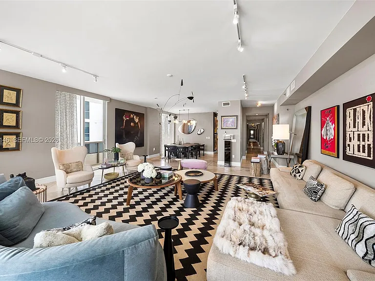 5801 Collins Ave #Penthouse 1600 — Photo 25
