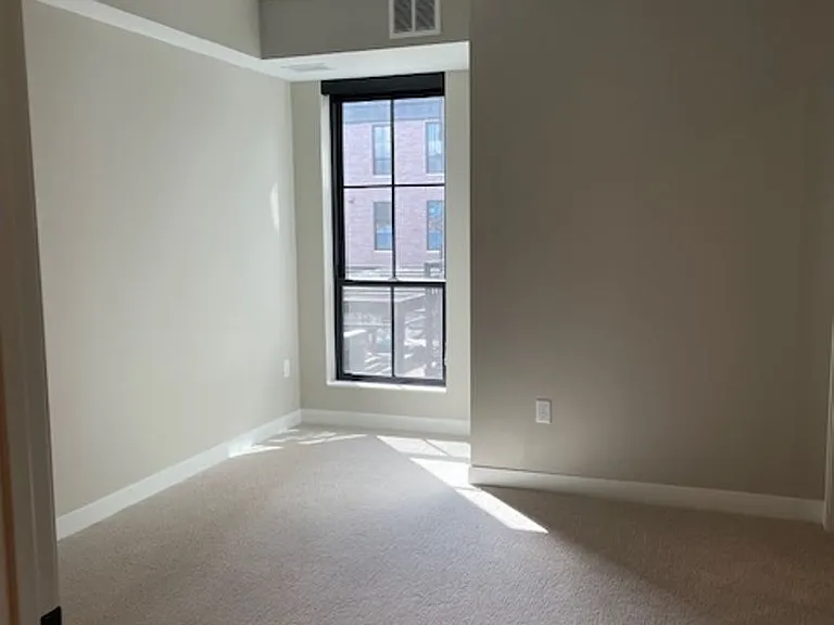 Kenton House — Photo 90