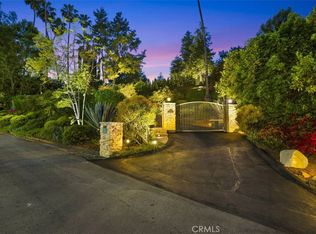 4735 Viviana Dr, Tarzana, CA 91356
