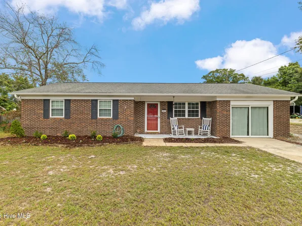 206 Cathay Road, Wilmington, NC 28412