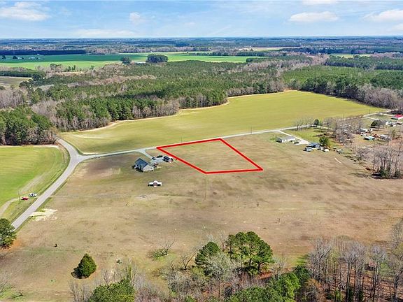 3rd image of Guy Place Rd