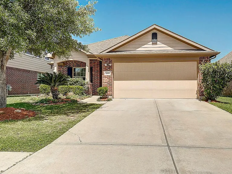 27014 Henson Falls Dr — Photo 1