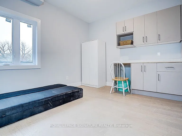 252 Annette St #4 — Photo 14