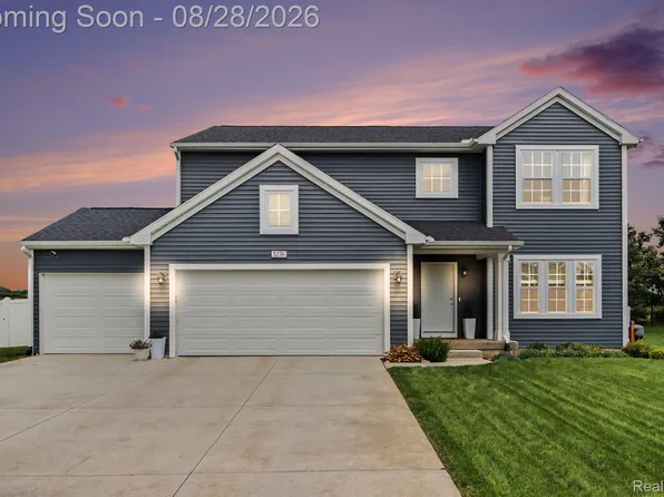5276 Brinson Ln, Kalamazoo, MI 49009