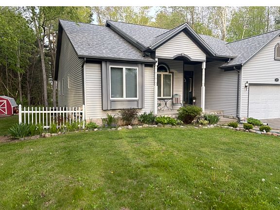 2nd image of 5059 Birch Ave