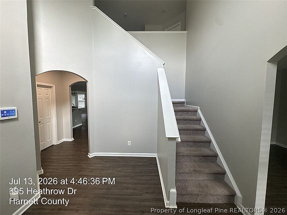 5th image of 395 Heathrow Dr
