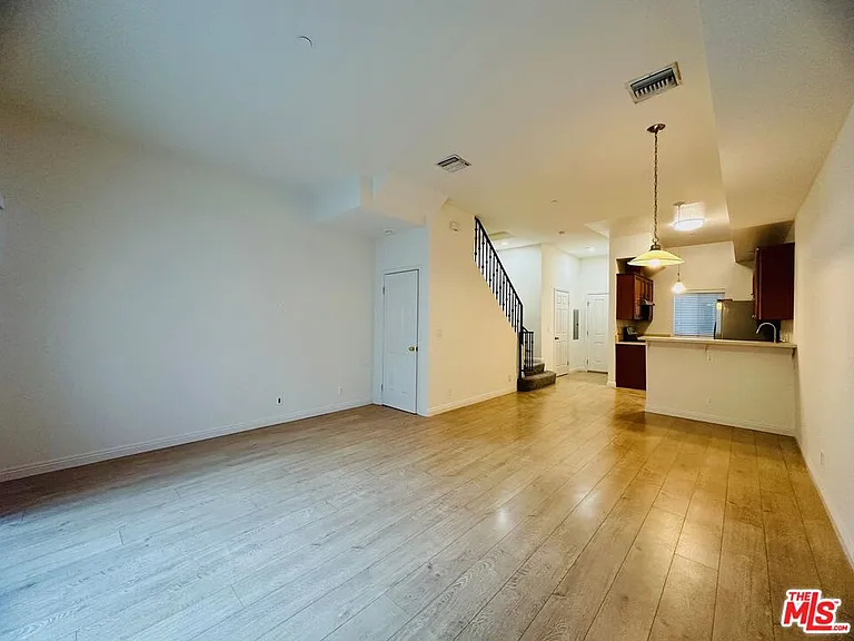 14735 Friar St #110 — Photo 18