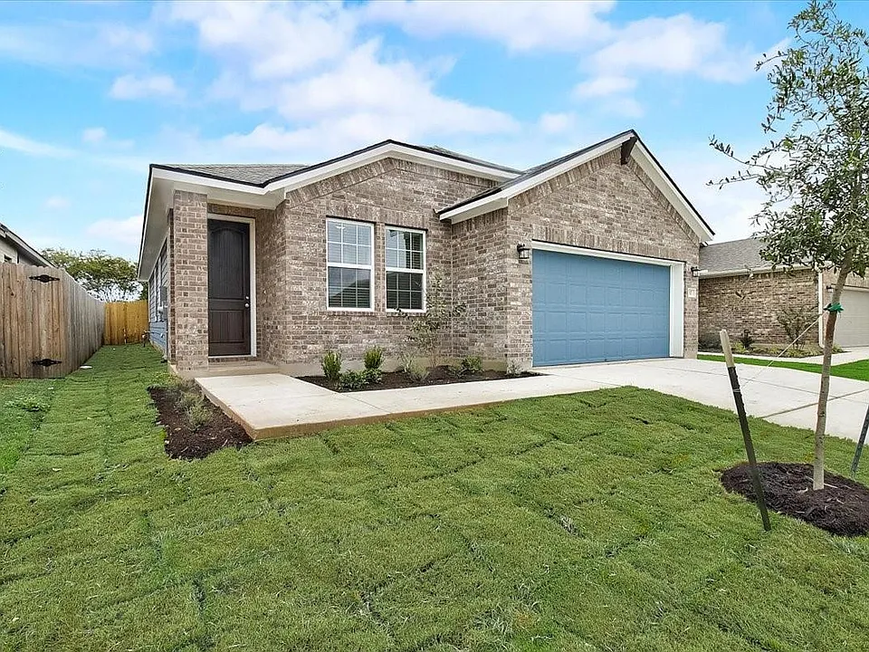 117 Lacey Oak Loop