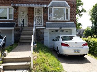6001 N Warnock St, Philadelphia, PA 19141