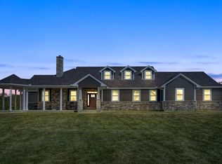 1792 Mitchell Rd, Wilmington, OH 45177