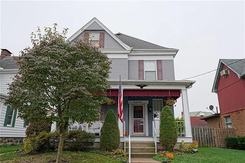 522 Alexander St photo 1