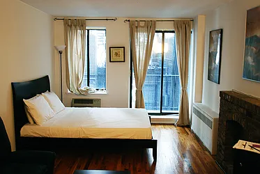 Rented by KVNY Soho