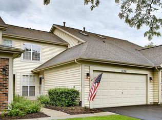 1052 Ridgefield Cir, Carol Stream, IL 60188