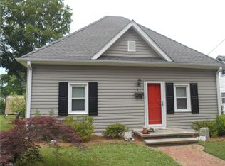 1217 Mitchell St, Mount Airy, NC 27030