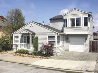 109 Monterey Ave, Pacific Grove, CA