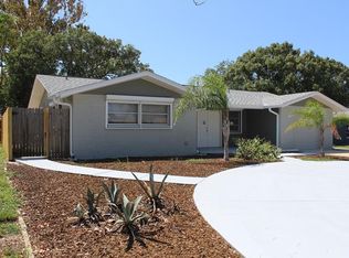 7628 Lotus Dr, Port Richey, FL 34668