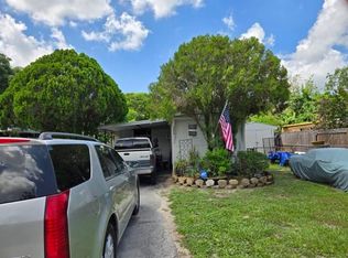 35050 Sateen Dr, Zephyrhills, FL 33541