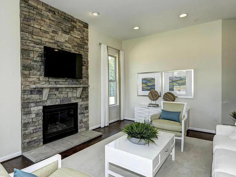 7567 Arundel Woods Dr — Photo 61