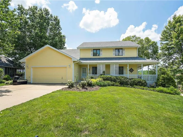 309 Summerset Dr, Weston, MO 64098