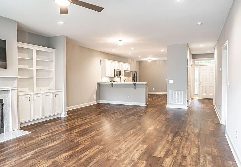 535 Lighthorse Cir — Photo 8